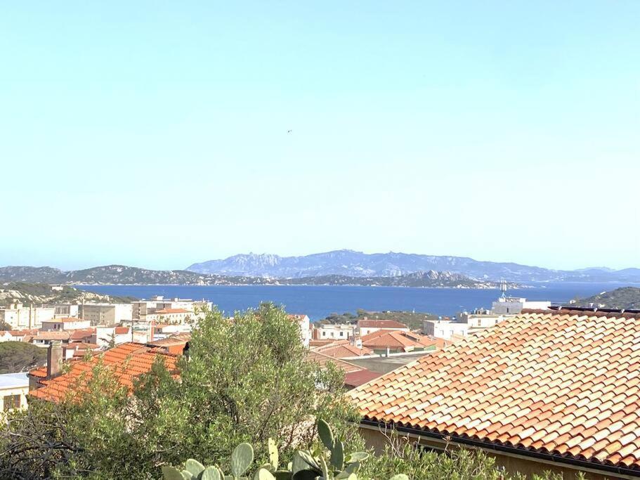 Il Posto Giusto Apartment La Maddalena  Ngoại thất bức ảnh